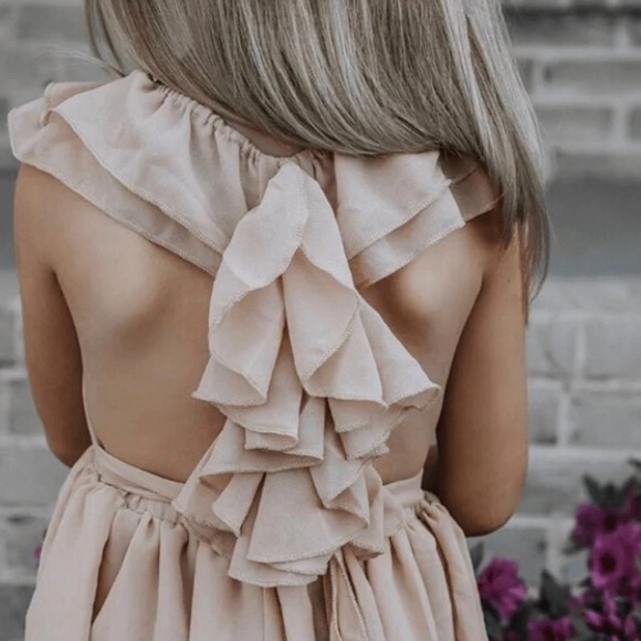 NWT Nellie Ruffle Maxi Dress in Champagne - Picture 3 of 4